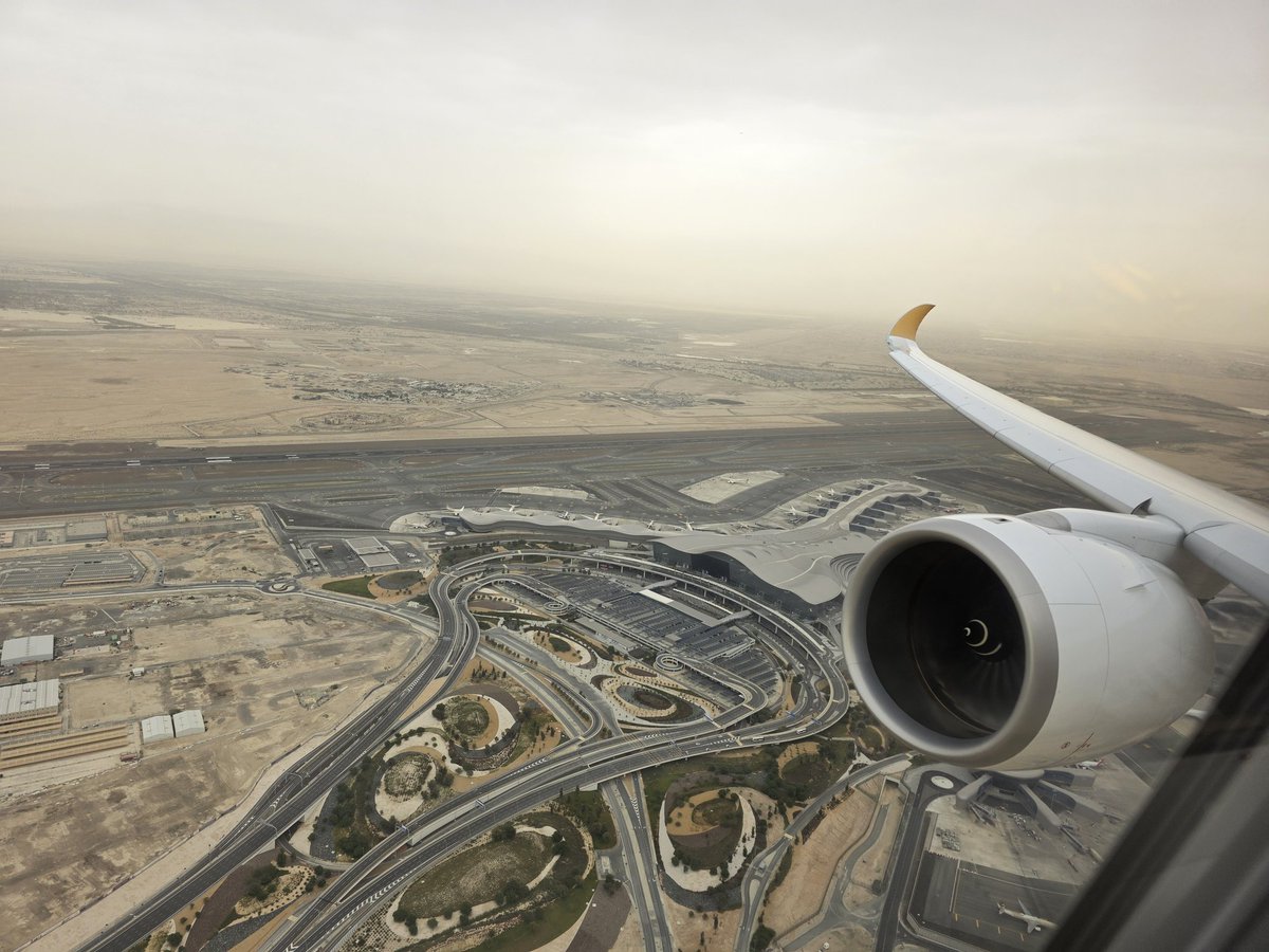 พี่โยพาเที่ยว tweet media