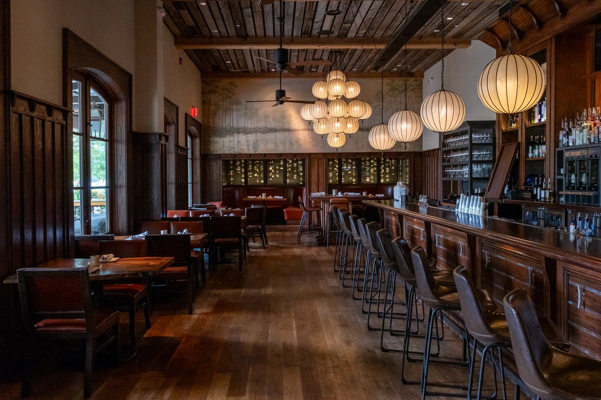 duckcreativeco's tweet photo. Photos for Caet Seafood’s new website https://t.co/egsq3BBmKY