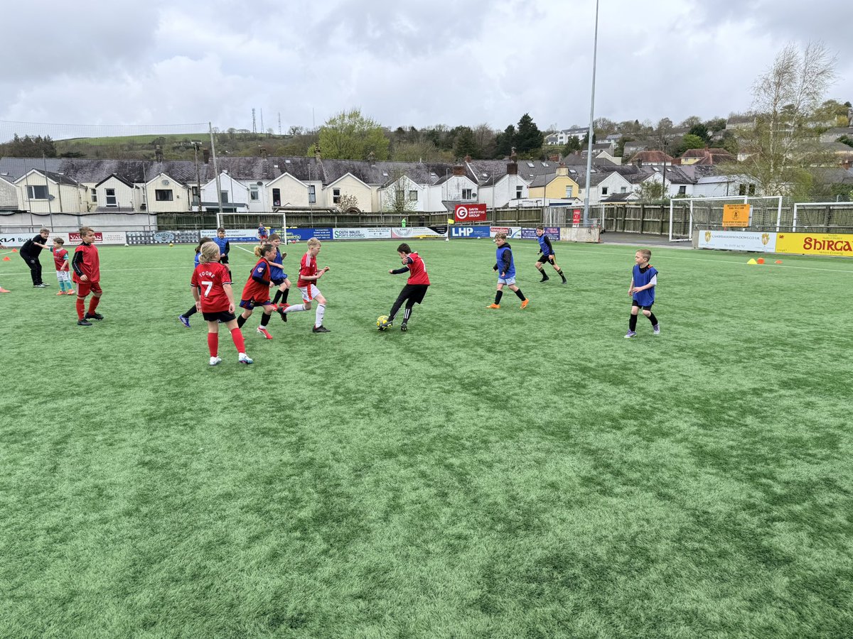 Carmarthen Town Academy tweet media