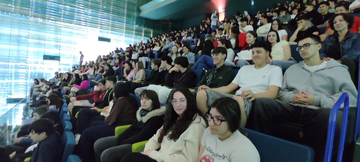 IES San Isidoro tweet media