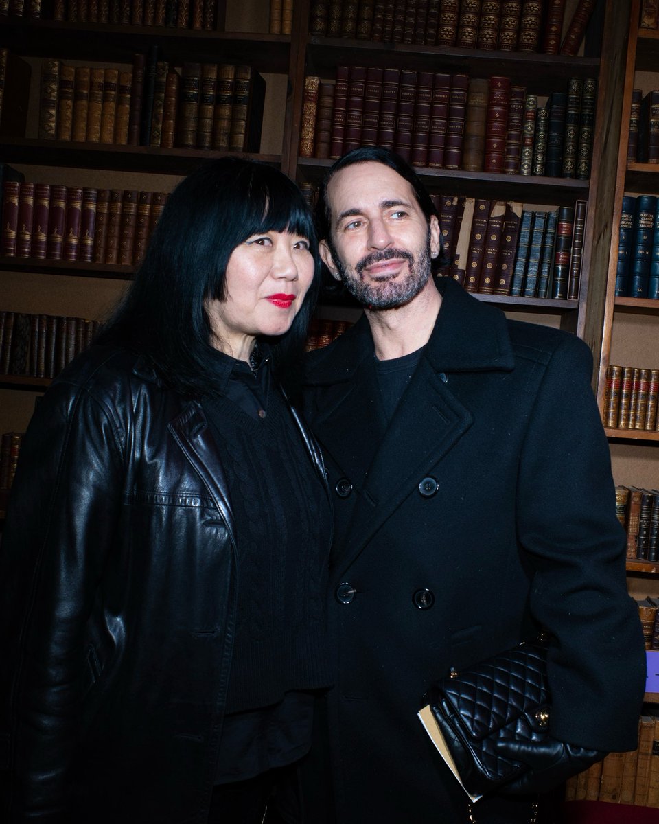 Anna Sui tweet media