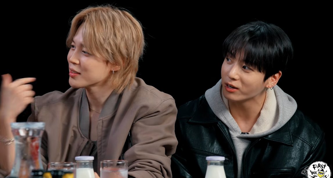 About Music tweet media