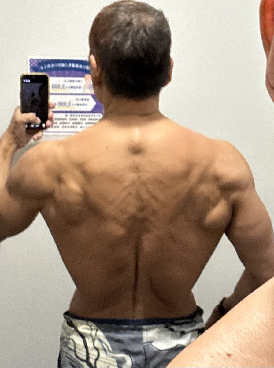 v450mac's tweet image. エニタイムフィットネス
背中トレ終了