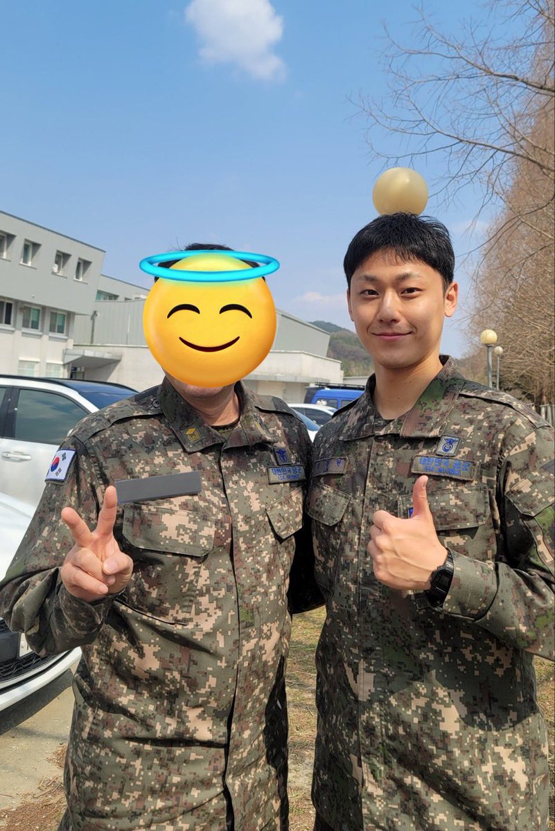 si3_s22s's tweet photo. 울 아빠 친구 공군인데 이도현 번호도 잇대... https://t.co/5IJnmHkszp
