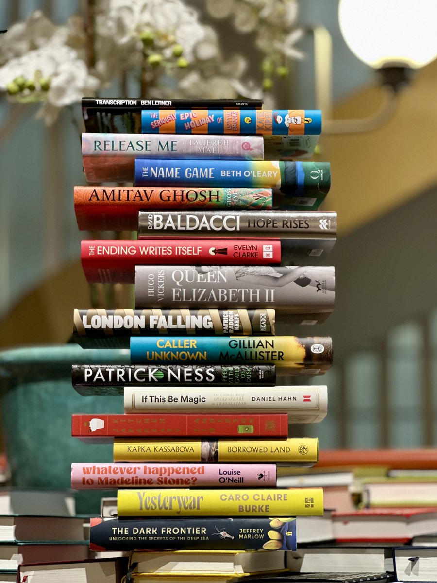 Waterstones tweet media