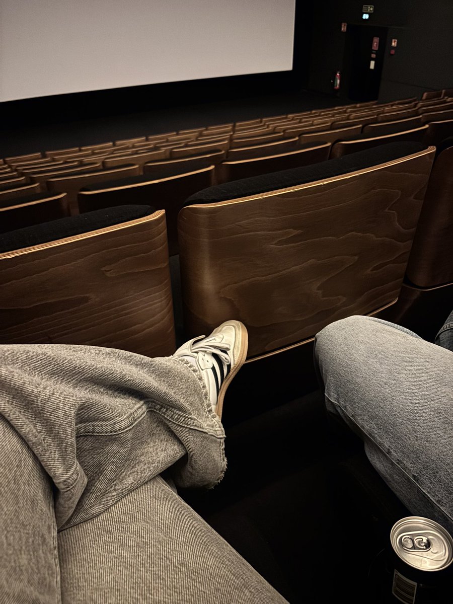 diaz ༉ tweet media