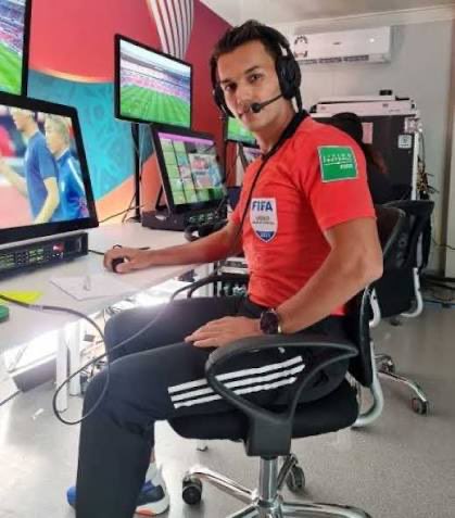 JUZGANDO🟨🟥JUECES tweet media