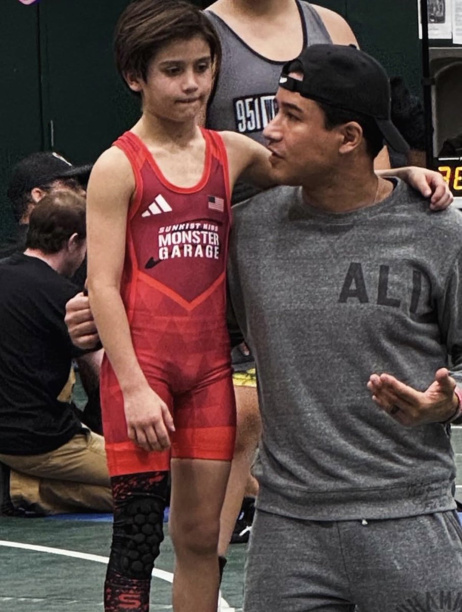 mariolopezviva's tweet image. My job isn’t to make you win, it’s to get you ready…

#TBT  #Wrestling  #Nico