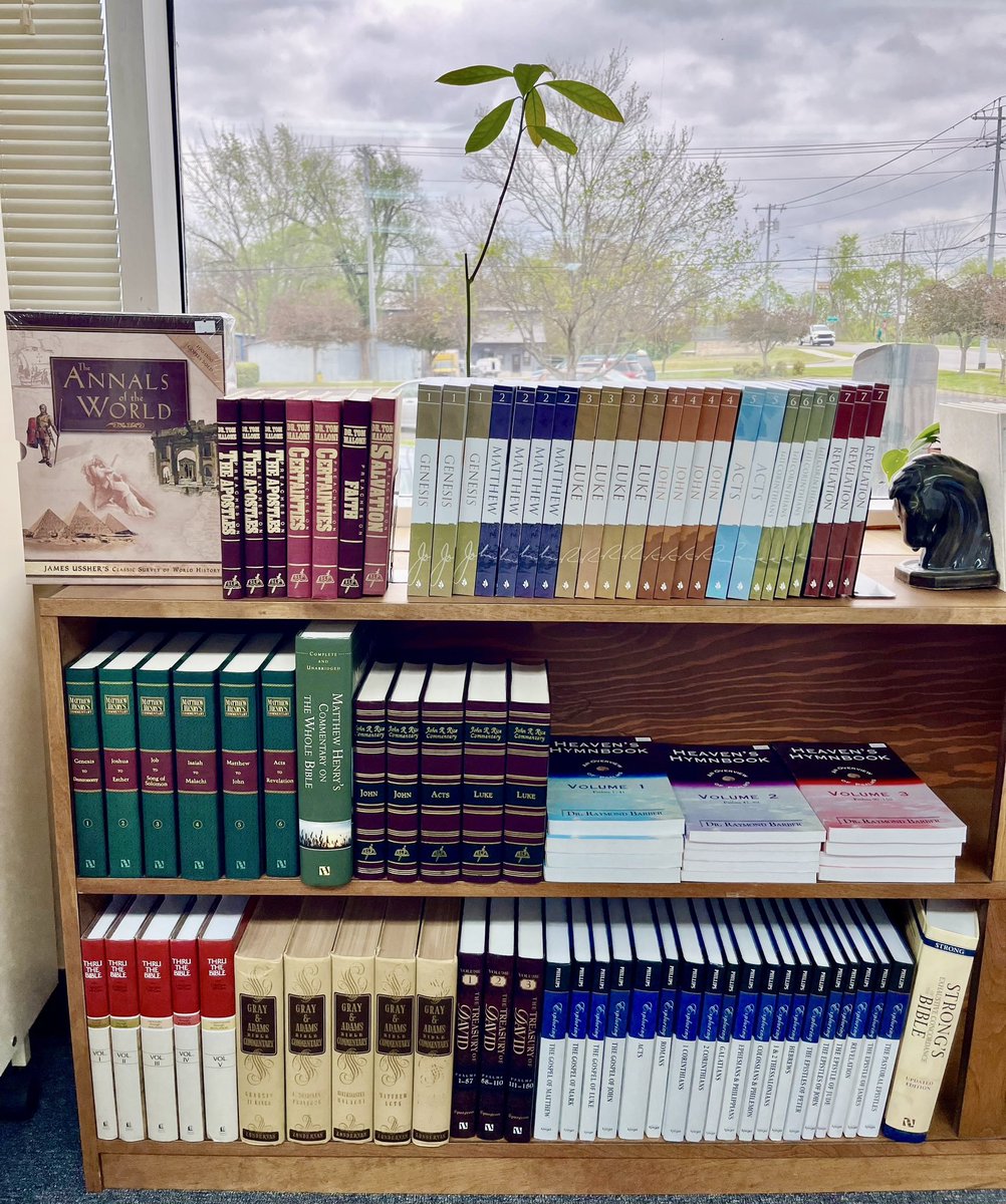 weecalvin1509's tweet image. It is no different than supporting organisations (say) like the @swordofthelord who sell Calvinistic books or following folk on Twitter who positively promote Calvinists as #oldpaths or using Calvinistic hymnals or regularly quote and recommend Calvinist books. #Fundamentalism