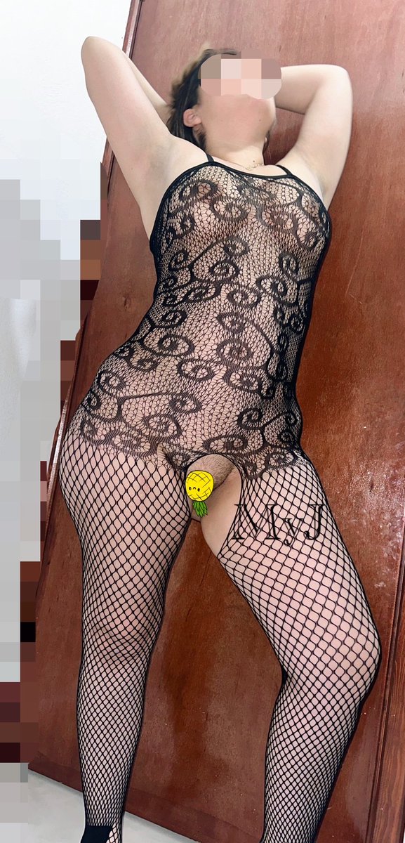 Buenos días… aunque no sé si vine a despertarte o a distraerte todo el día 😏

¿Así sí empiezas mejor la mañana o todavía necesitas más motivos para sonreír?

#BuenosDias #MorningMood #Tentacion #CurvyLatina #HotVibes #SoloParaTi #NoEsParaTodos #BuenDia #BodyConfidence