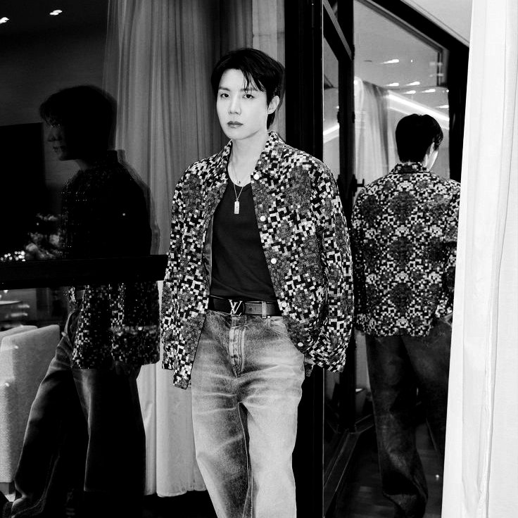 𝐃𝐎𝐍 𝐑𝐇𝐎𝐃𝐄𝐒. tweet media