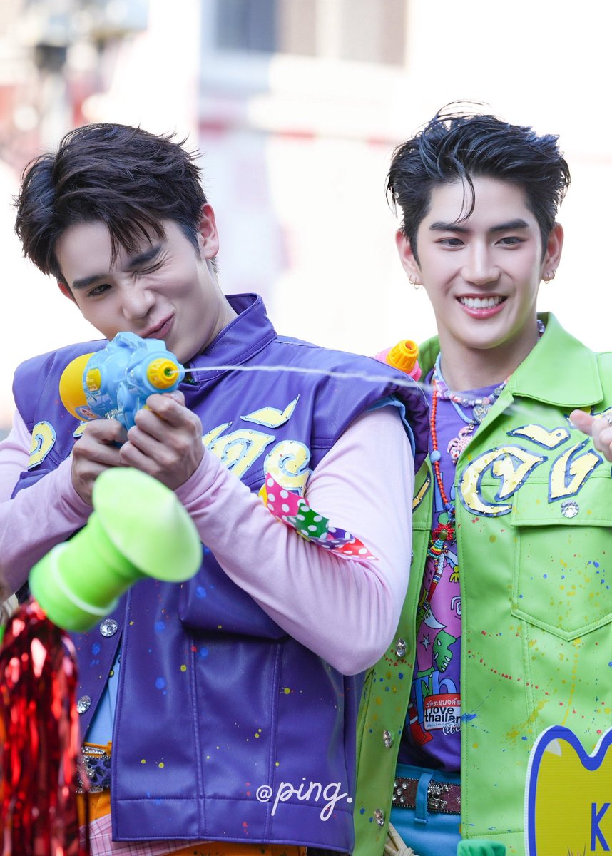 𝐕𝐞𝐧 𝜗𝜚˚⋆🦑 tweet media