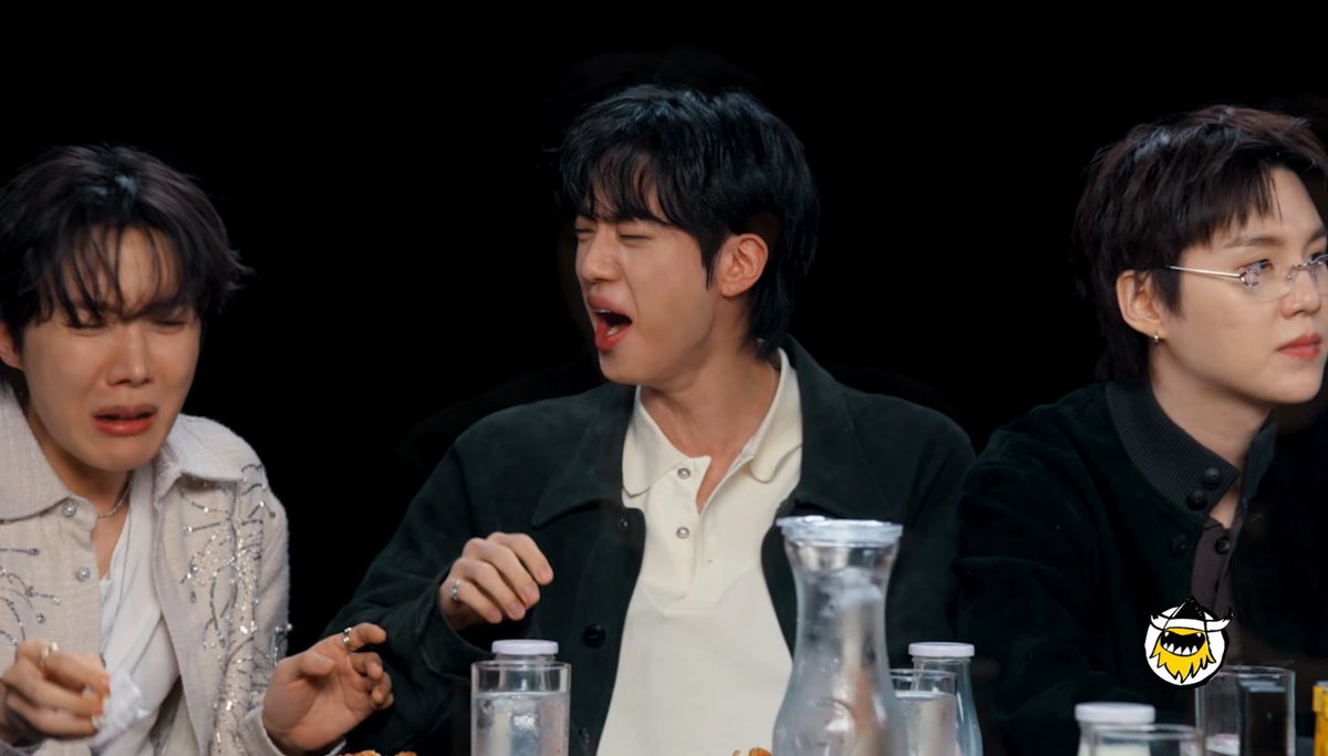 vee⁷ 🎸 tweet media