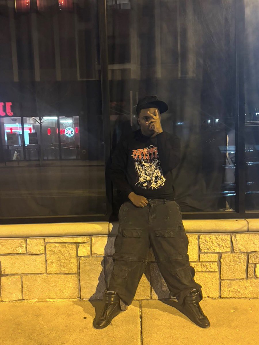 Slayr Updates tweet media