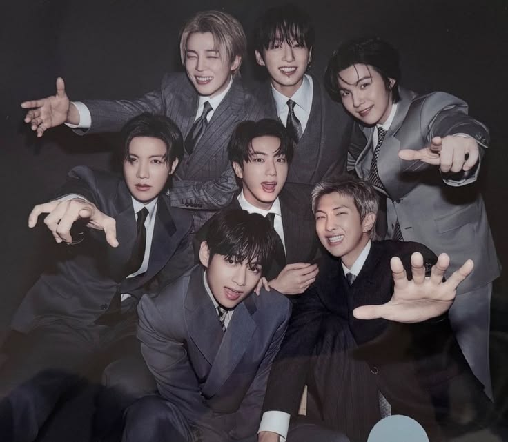 BANGTAN HIT⁷ tweet media