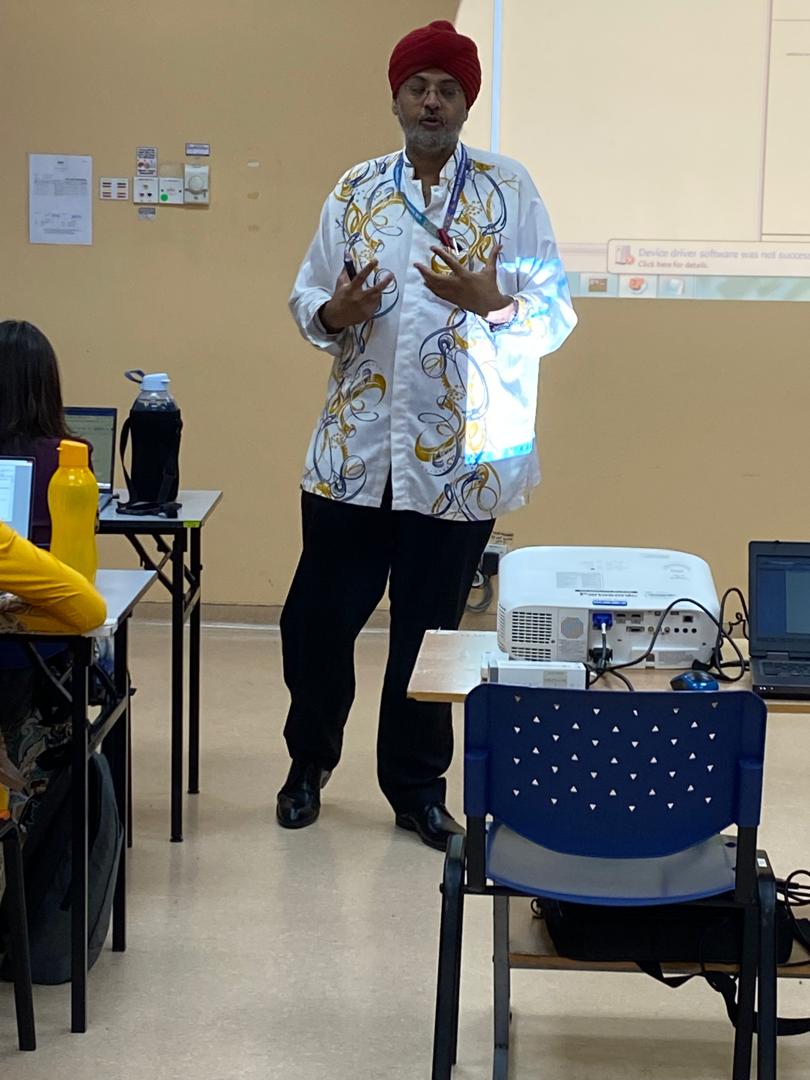 Dr_ASinghR's tweet image. Conducted a "Search and Reference it Like A Pro" workshop at my home base in Ipoh. Well attended and another full house. Hope it was worthwhile guys. Thanks

#clinicalresearch
#clinicalresearchtraining
#medicalresearch 

@DrDzul @ICR_NIH @KKMPutrajaya