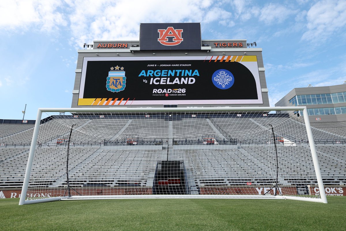 Auburn Tigers tweet media