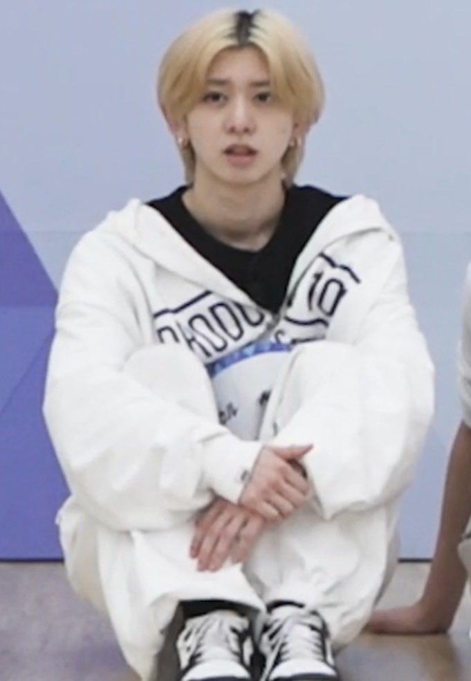 REN9NLOVE's tweet photo. _（ᐡ•͈ ·̭ •͈ᐡ_）♡ https://t.co/ssCrvuOql3