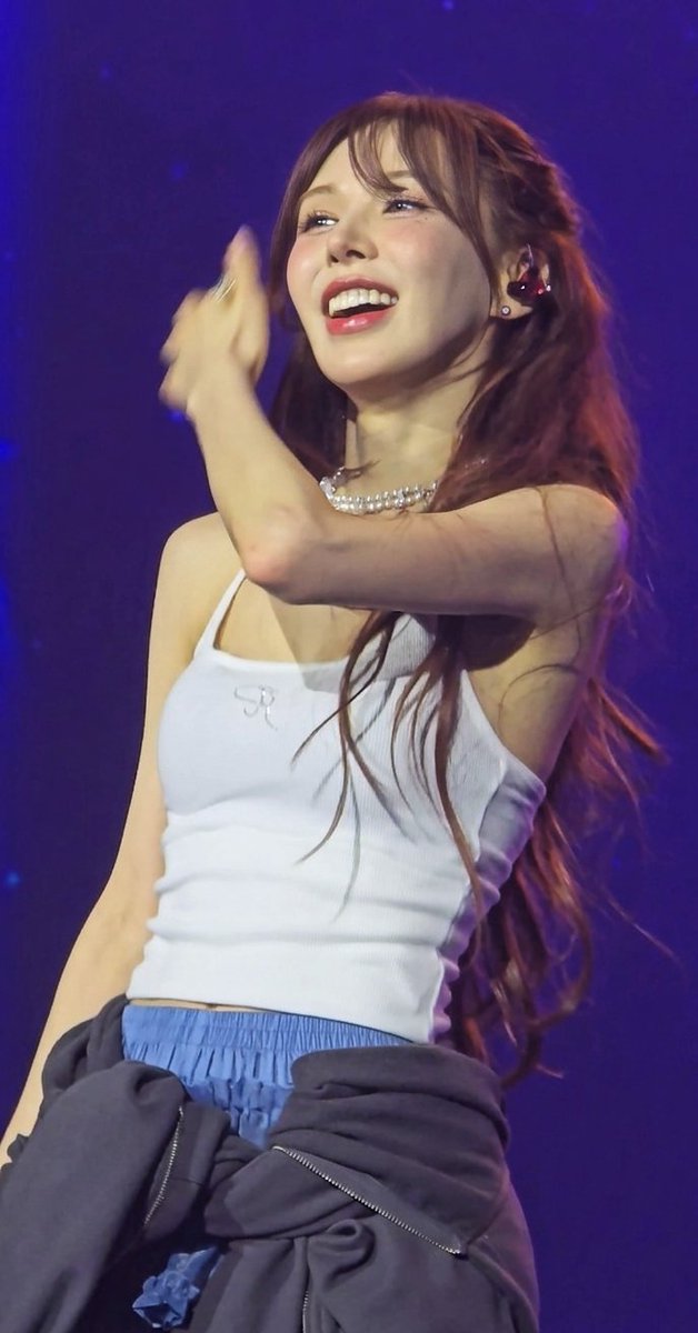 노래하는와니 tweet media