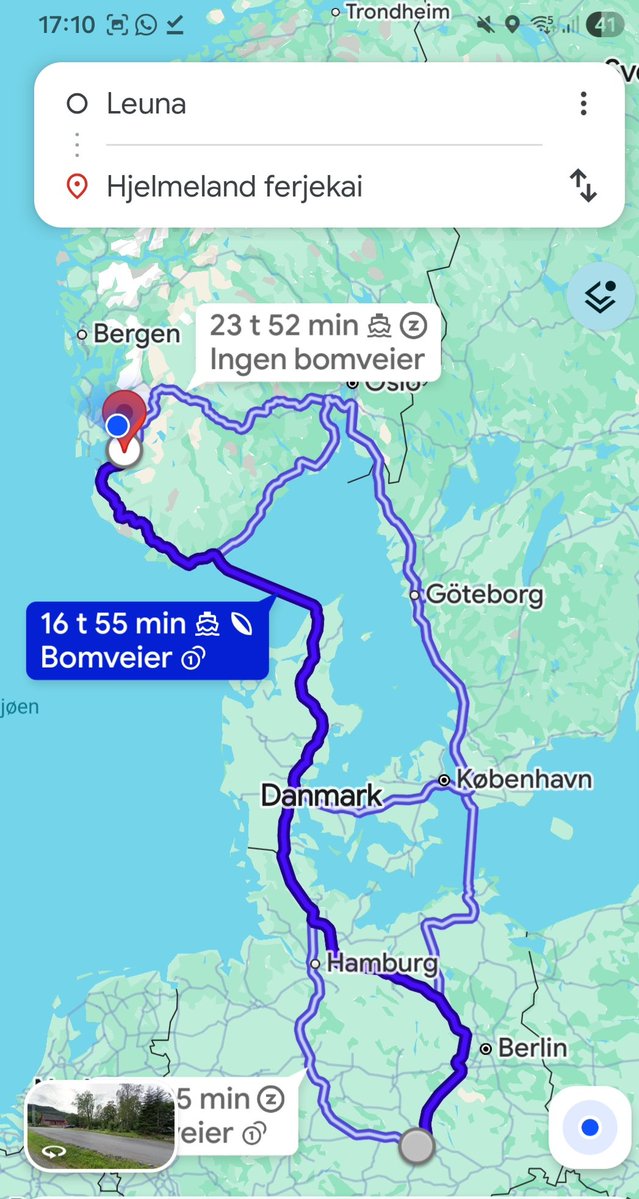 Tankbilene med tyske EU skilter, må kjøre ca 1400 kilometer fra Leuna i Tyskland, til Hjelmeland ferjekai, slik at MF HYDRA kan seile 3,3 kilometer fra Hjelmeland fergekai, til Nesvik fergekai. 

Norsk miljøpolitikk i eliteserien!