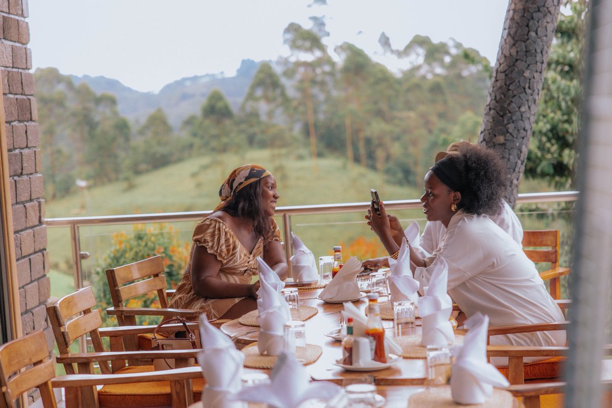 Kyangabi Crater Resort tweet media