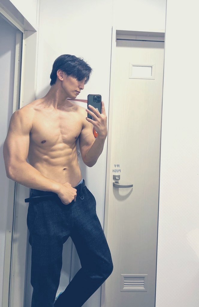 TAKA tweet media