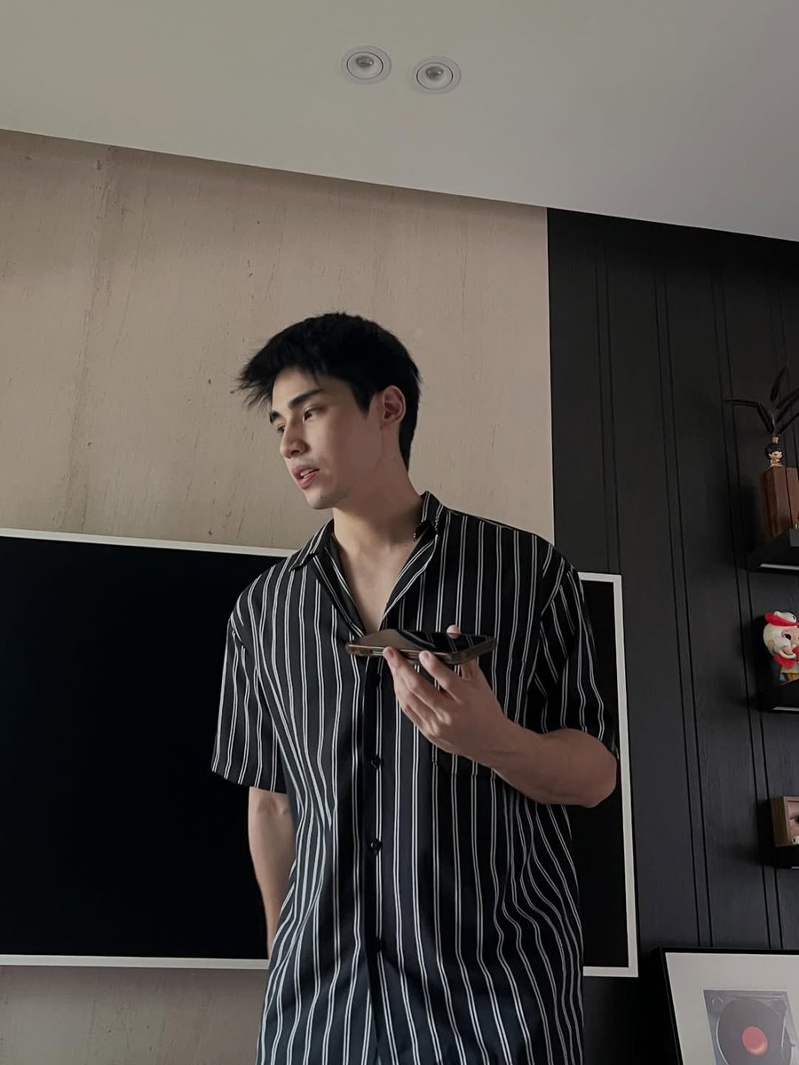 น้องภูมิผมสั้นหน้าเด็กสุดๆ อารมณ์ดีเชียว 🤏🏻

 #poompps