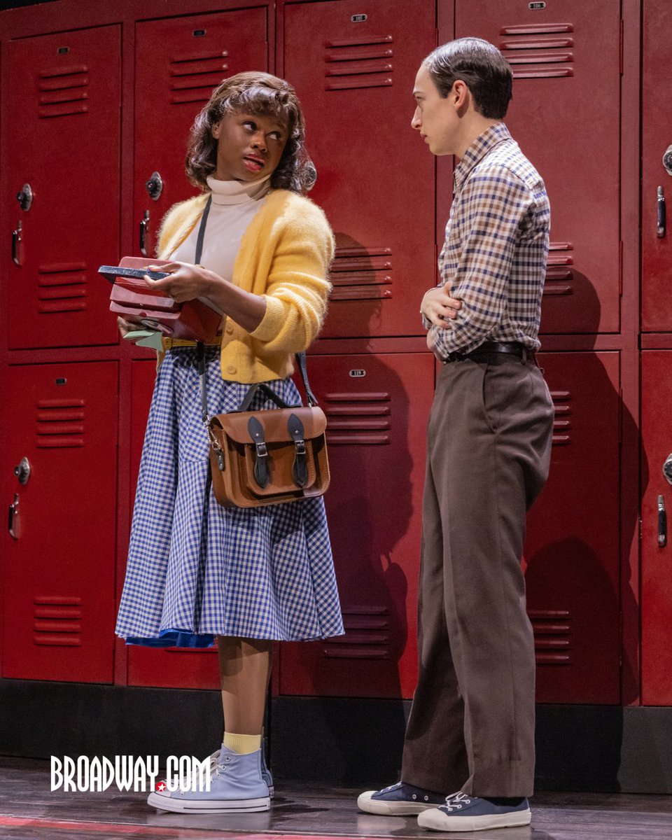 broadwaycom's tweet image. The mysteries of Hawkins continue on Broadway! See the new cast members of STRANGER THINGS: THE FIRST SHADOW.

Explore the prequel to the the hit Netflix series STRANGER THINGS: bit.ly/3XmObHM

📸: Matthew Murphy &amp;amp; Evan Zimmerman

#broadway #strangerthings