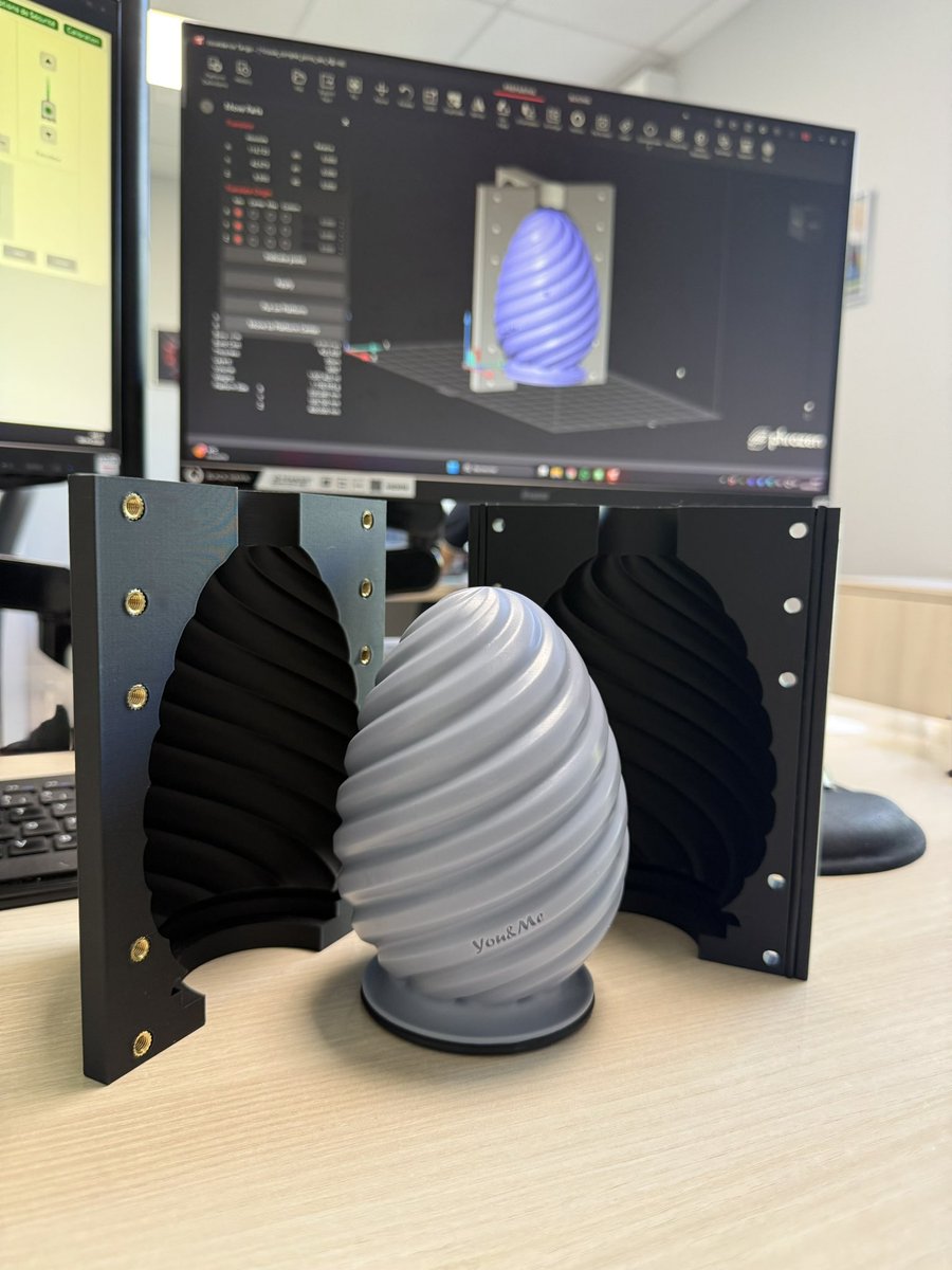 YouandMeSexToys's tweet image. Un petit aperçu du developpement d’un moules souple, que nous fabriquons de A à Z en interne.
Ici pour un Oeuf de Pâques 4XL de 10 cm de diamètre 🪺🥚 

#3dprint
#mold
#silicone
