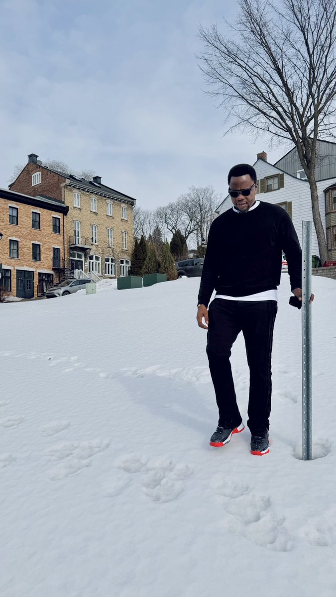 DendeLexxus's tweet photo. En attendant la saison sèche,
prolongeons l’hiver jusque dans le printemps.
L’été viendra…
avec ses pluies d’automne:
regrets et comptes à rendre.
#Ebela ebela te, Bakolia yango bongo
#TOUT DROIT TI NA SÉNAT
#J-882
Avançons https://t.co/vA0Bbp8Pem