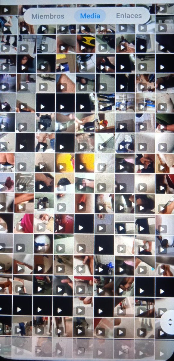 Hambre de hombres 🍆🍑 tweet media