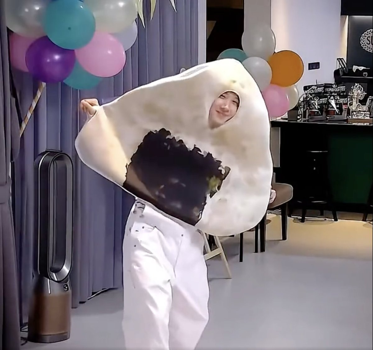 el🌱 jiro is mine tweet media