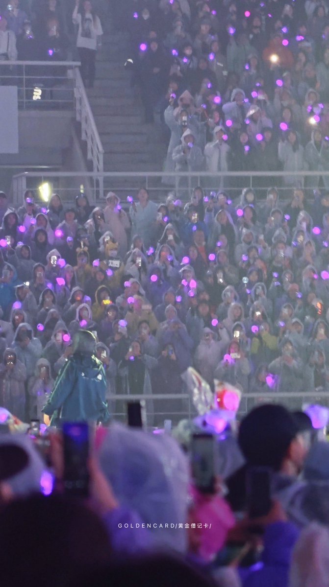 黃金借記卡 :) tweet media