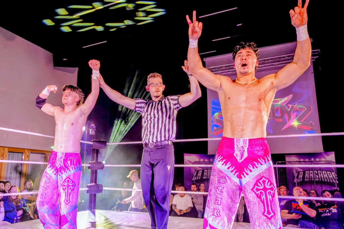 LA BAGARRE tweet media