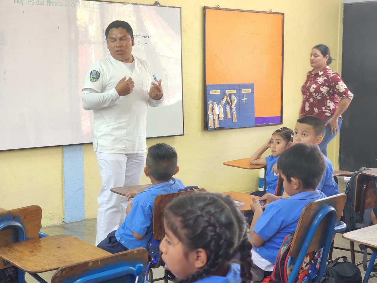 Direccion de Sanidad Policial Hn tweet media