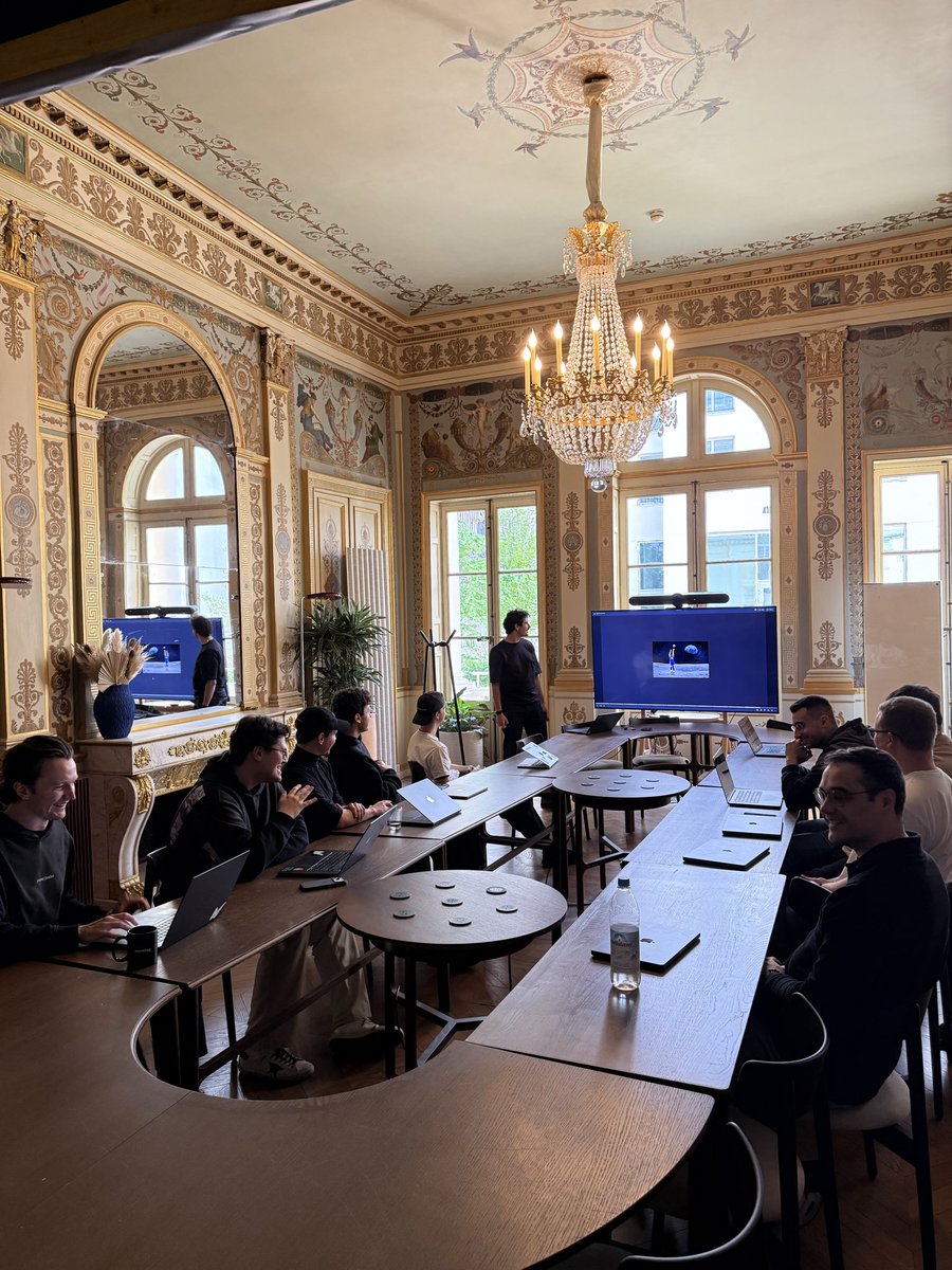 Johannes Hagemann tweet media