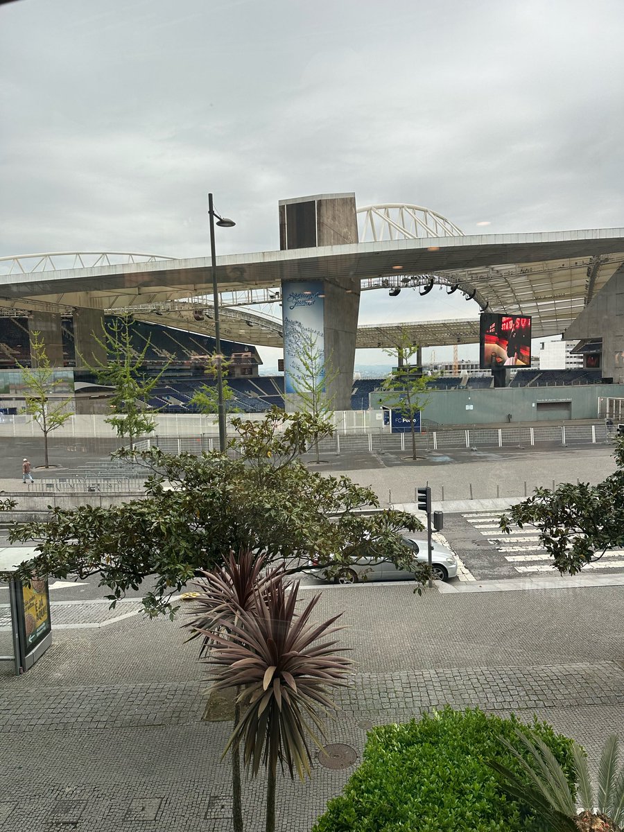 simon gill-Gilly tweet media