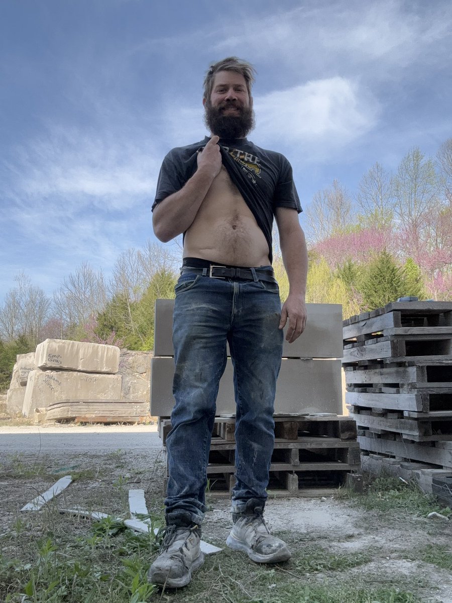 Kyleofftheclock's tweet image. Take a whiff? #bluecollar #menofonlyfans