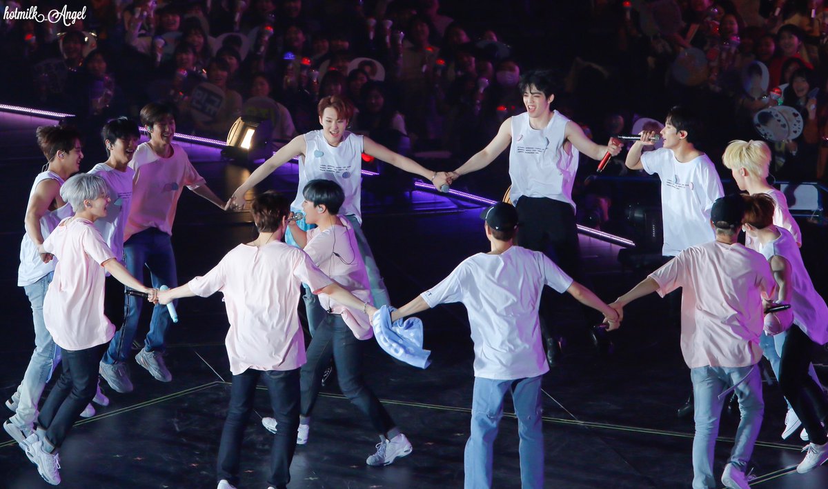 🍓🍒🐈‍⬛ tweet media