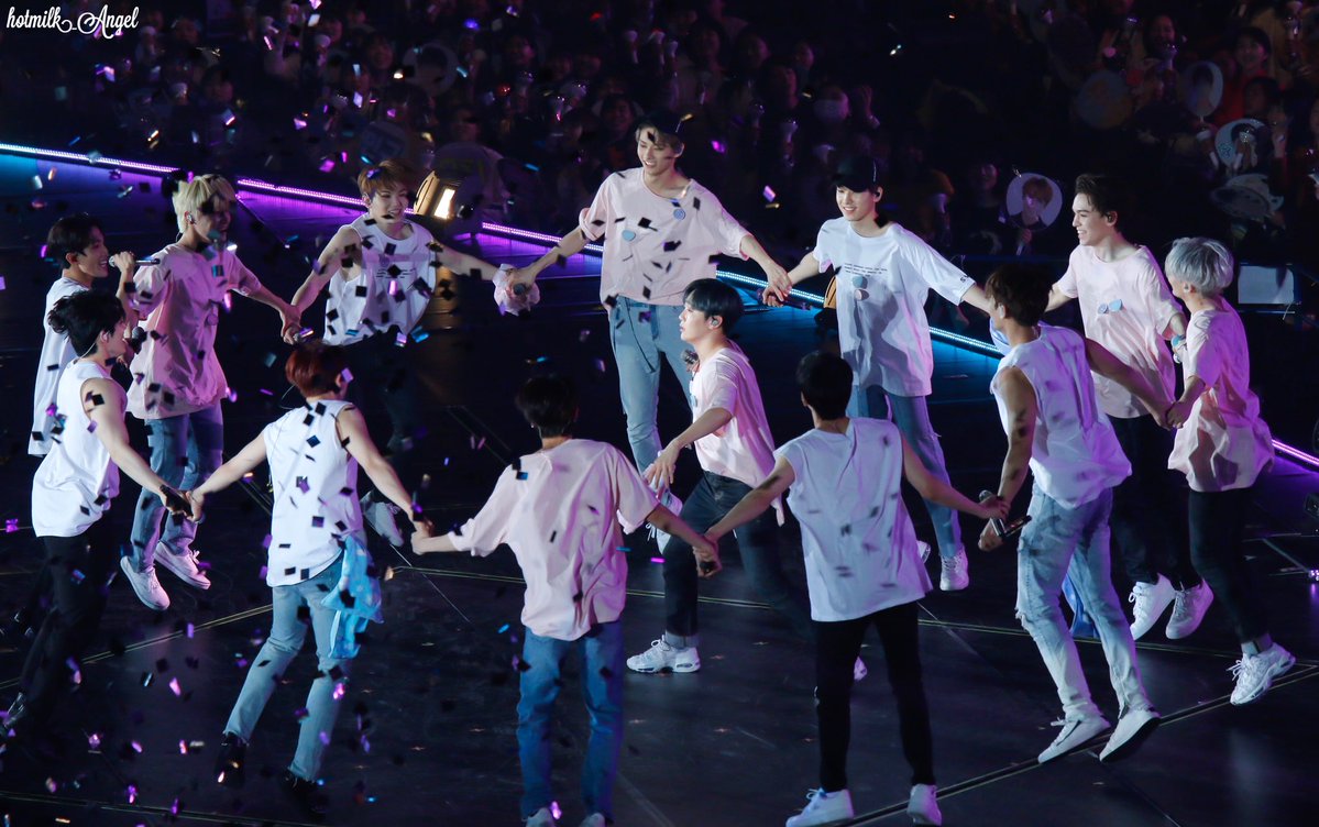 🍓🍒🐈‍⬛ tweet media