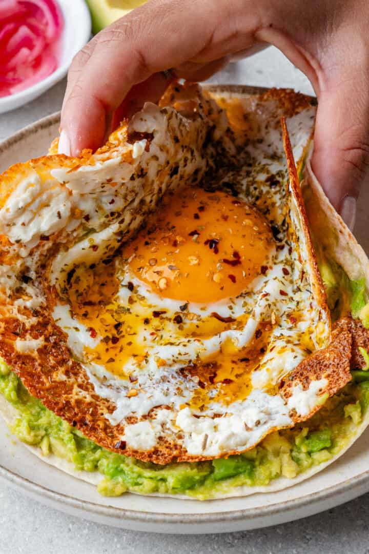 foodiedream's tweet photo. Crispy feta fried egg
https://t.co/a7CGrip1nc https://t.co/ofAIj9fskt