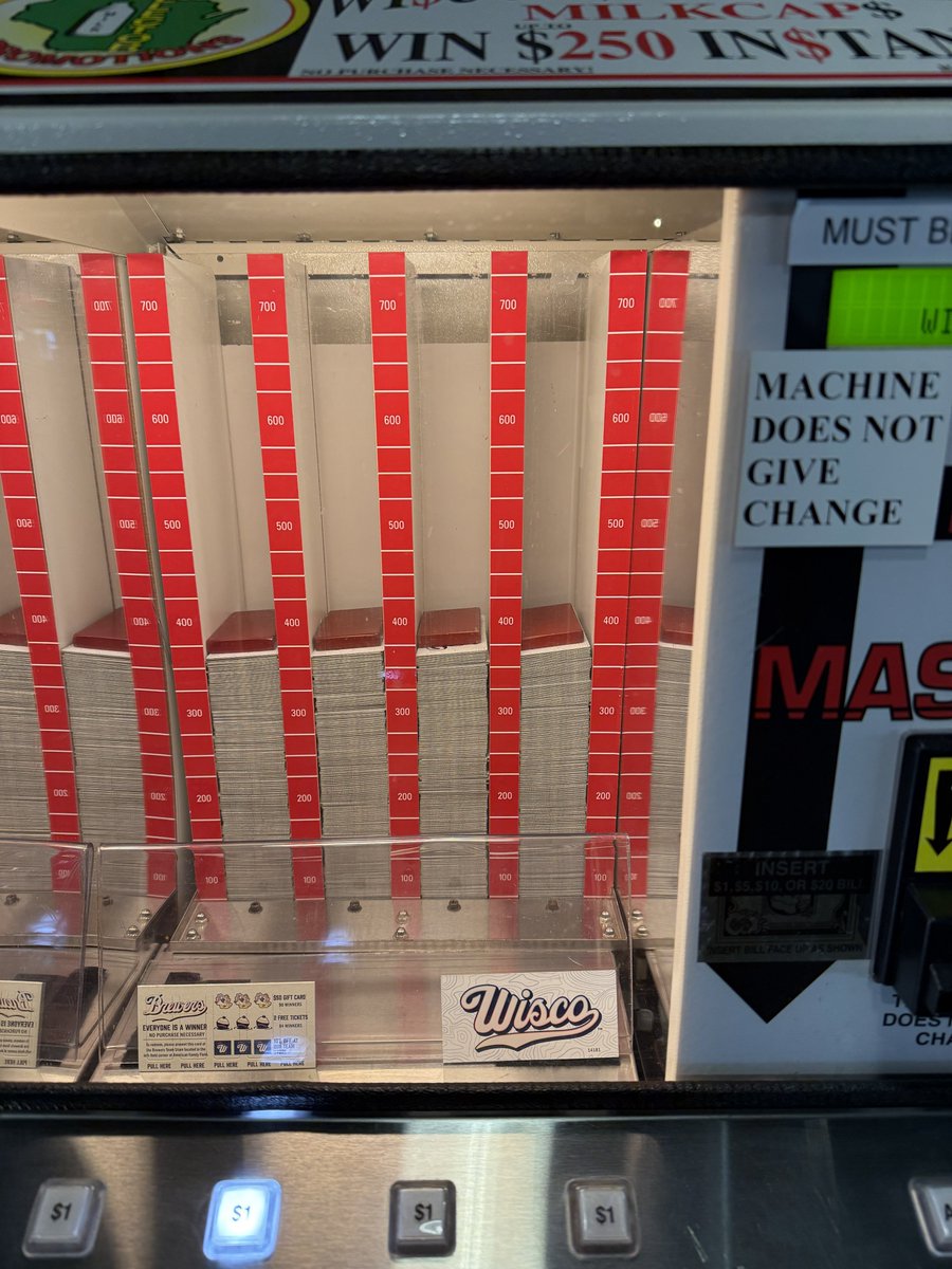 Brewers's tweet image. An exclusive Wisco experience: now until 2 PM at the @brewerteamstore