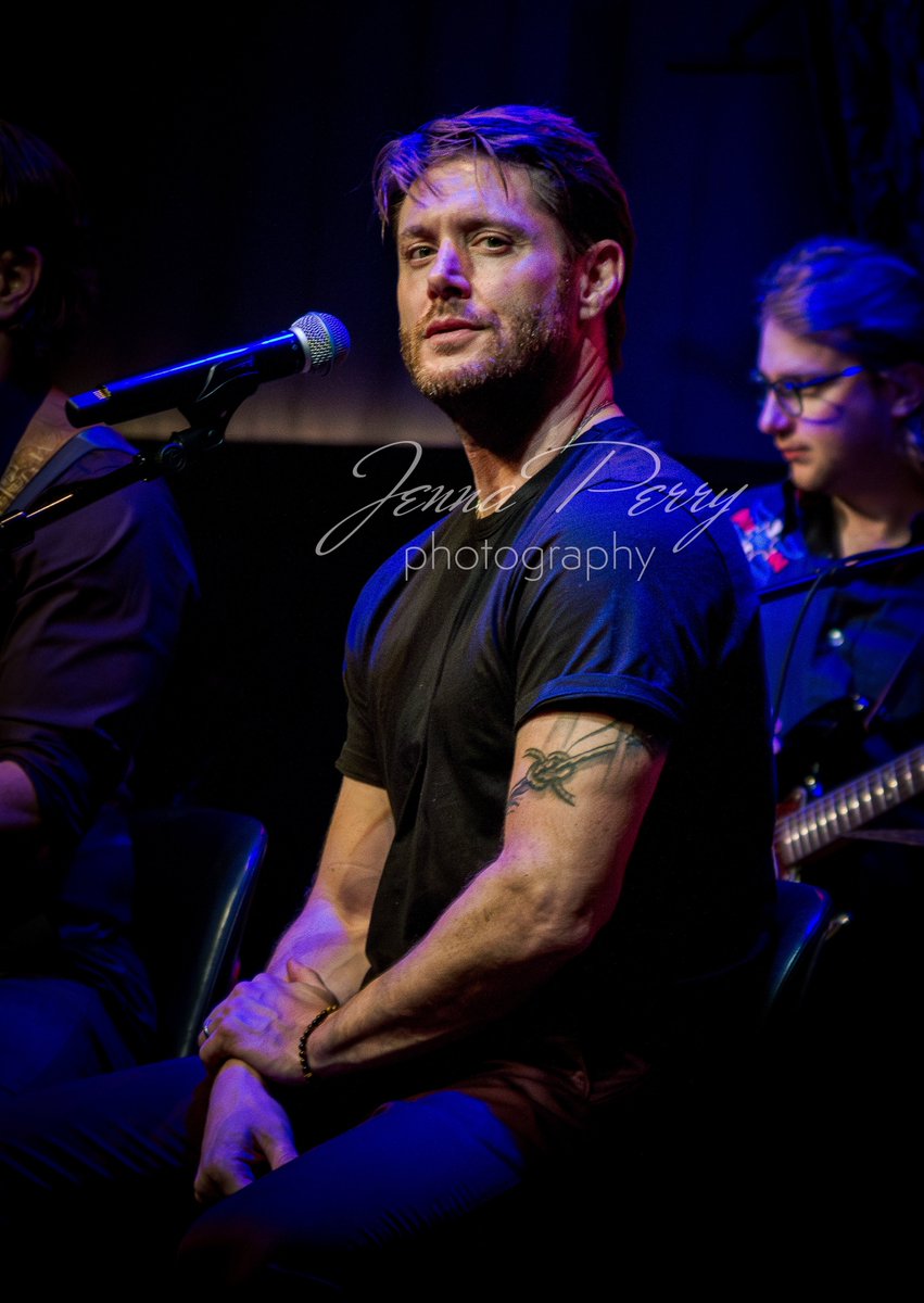 Jensen Ackles Media tweet media