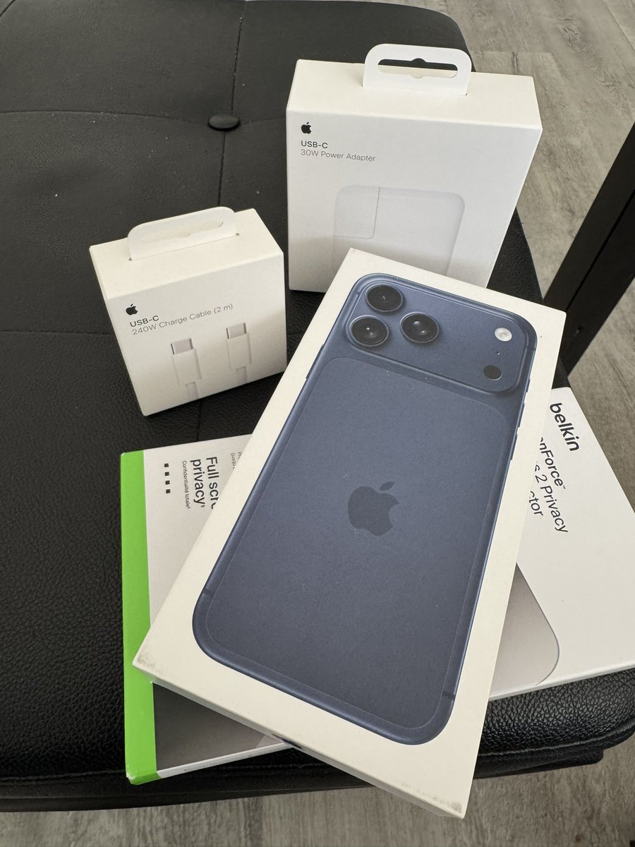 gnamoureux 🌈 tweet media