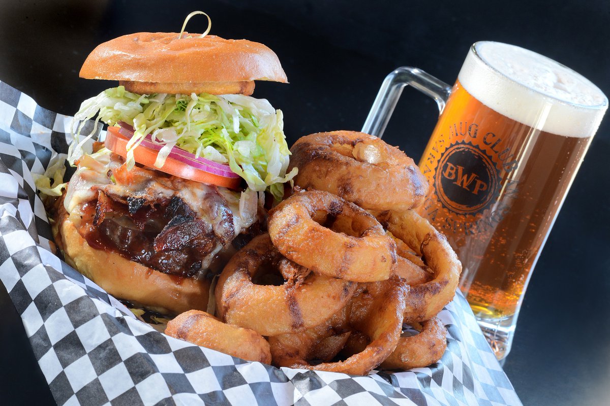 BeerWinePizza's tweet image. #LunchVibes