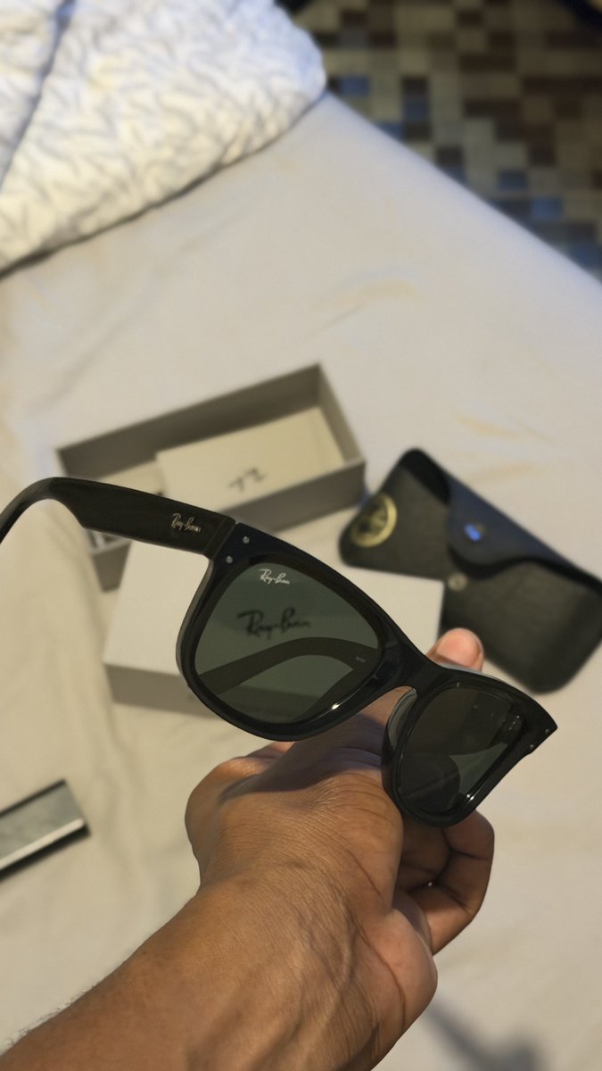 RIVIERA🦅 tweet media