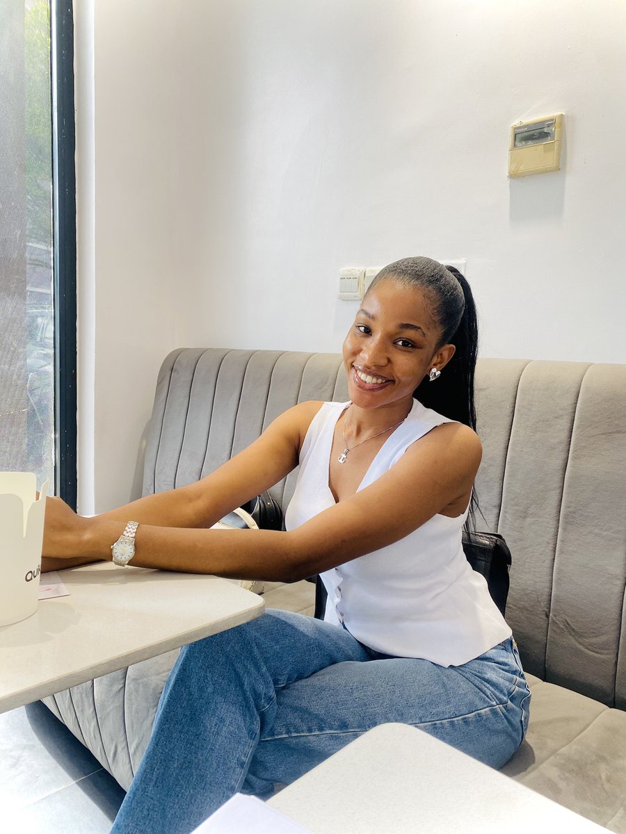 I remember the months I spent asking God for a good job. 
A place where I could grow professionally and thrive in a positive work environment. 

I took courses, prayed with all my heart, and spent countless nights in midnight prayers, preparing myself for what I knew was coming.