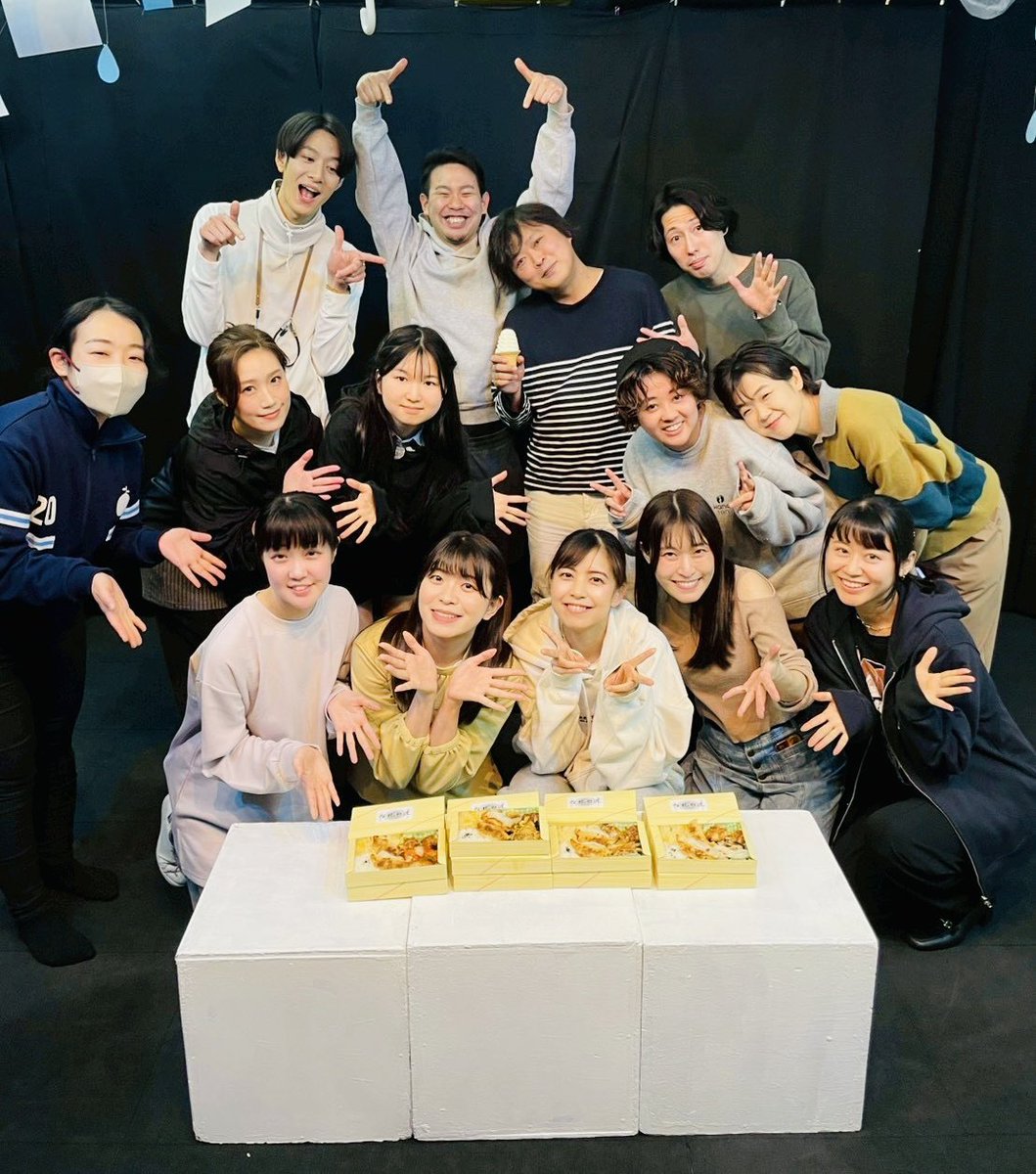 ぶたのちょきんばこ tweet media