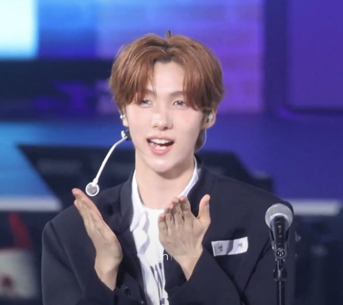 Life is pain au chocolat tweet media