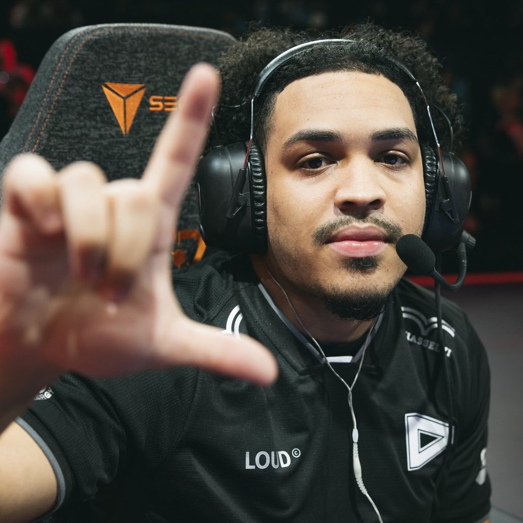 ATUALIZADO tweet media